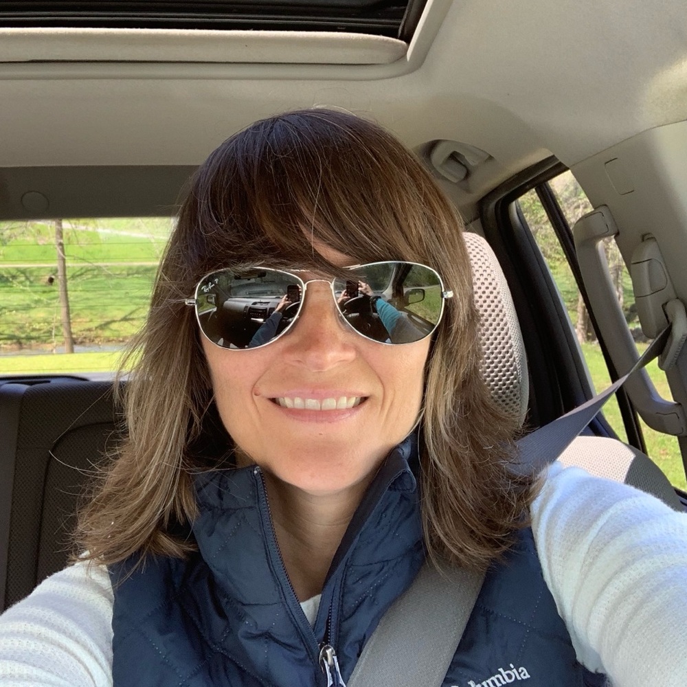 Meet your Posher, Melissa